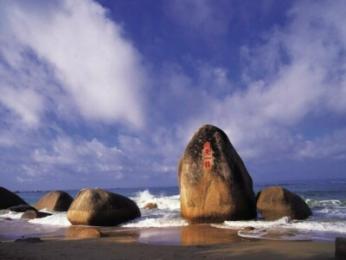 <海島盛宴三亞雙飛五日游>（?？谕担?晚海島沙灘酒店、1晚180°海景房、一次旅行多重體驗！